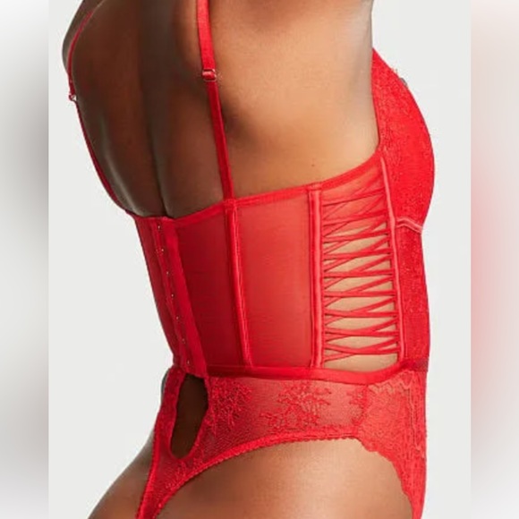 Body rouge NEUF avec étiquette de taille XS - Picture 6 of 7